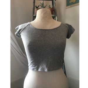 GRAY CROP TOP